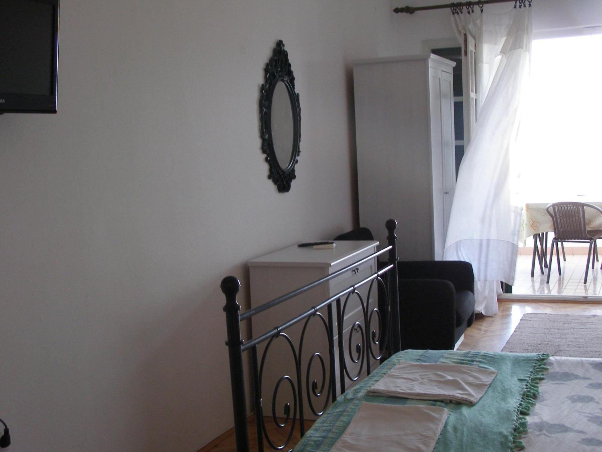 Palastura Apartments ウルツィニ 部屋 写真