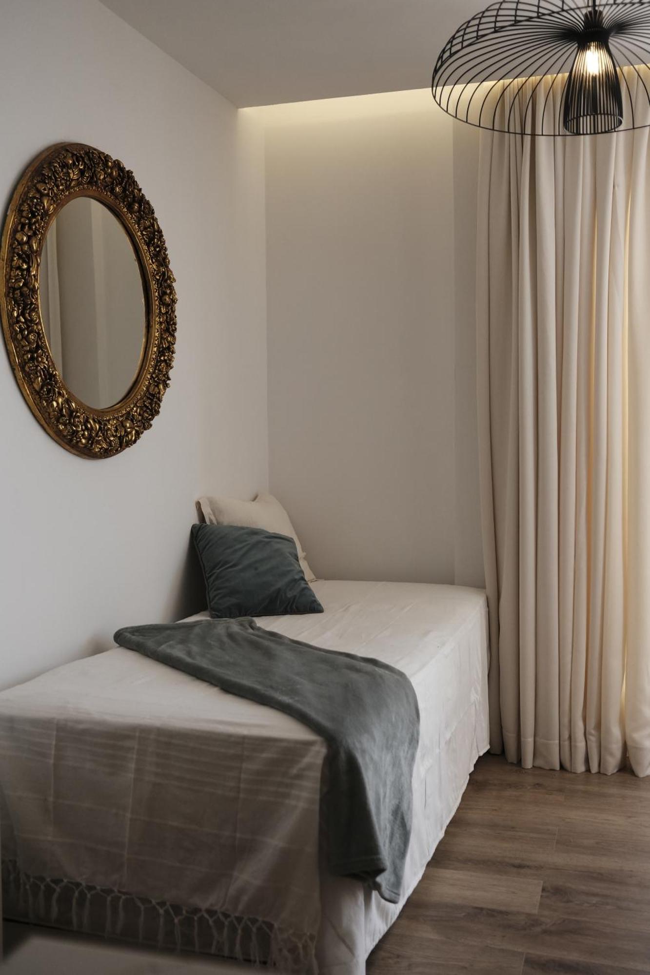 Palastura Apartments ウルツィニ エクステリア 写真