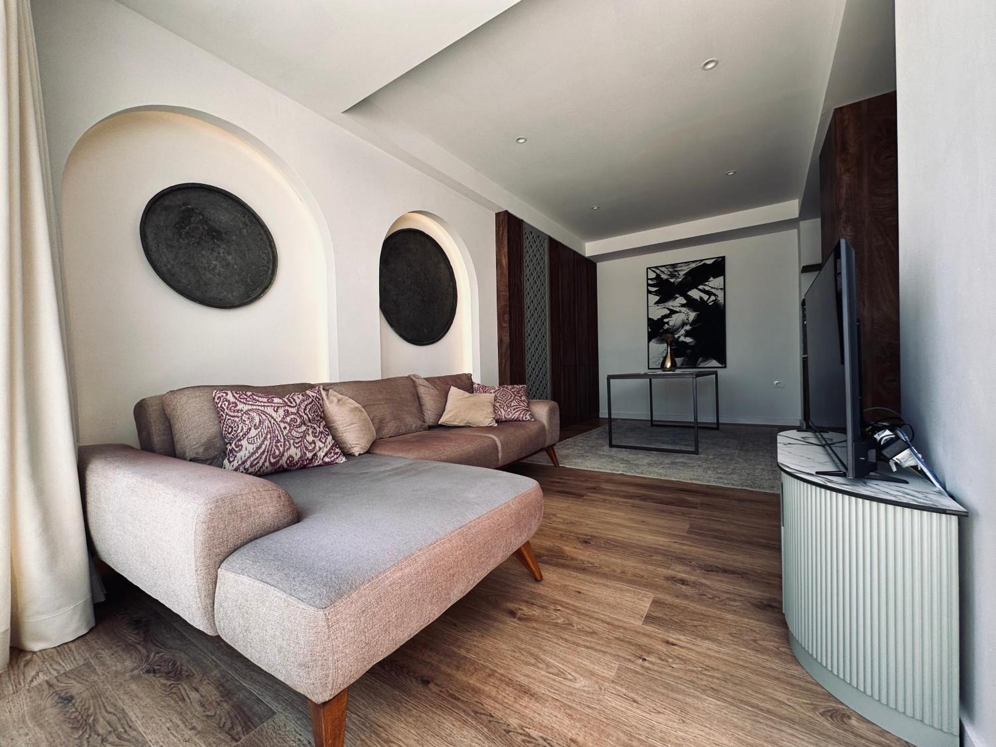 Palastura Apartments ウルツィニ エクステリア 写真