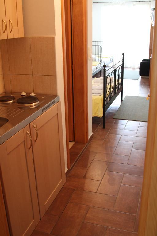 Palastura Apartments ウルツィニ 部屋 写真